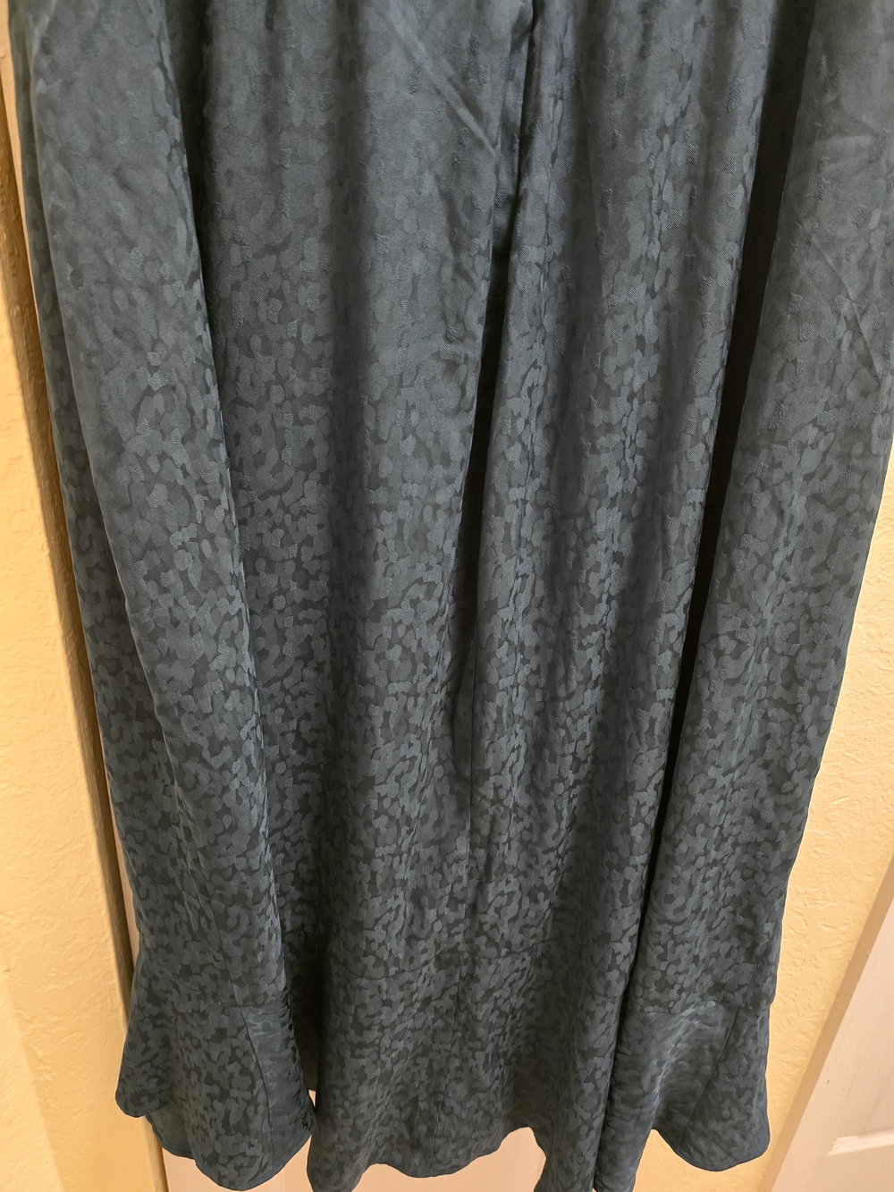 Lane Bryant Emerald Green Ruffle Wrap Midi Dress Plus Size 24 Homecoming Ready - Picture 8 of 9